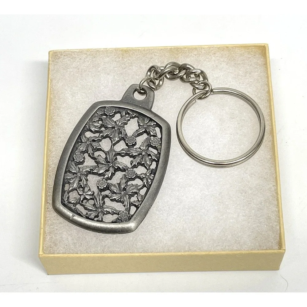 Vintage 1991 Kakapo Pewter Key Chain Fob Ring Floral Filigree